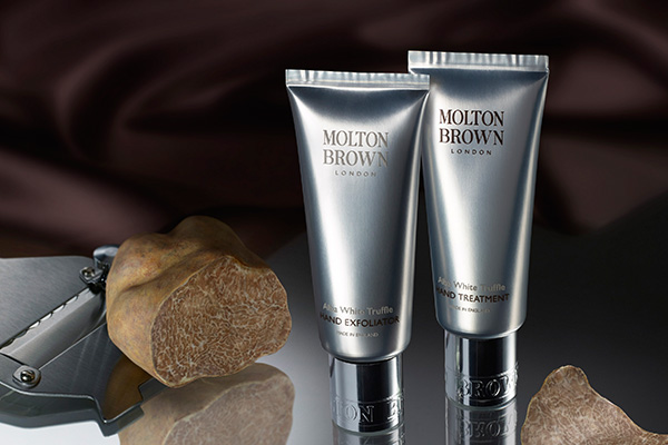 stiva-teo-%e5%86%ac%e5%a4%a9%e6%89%8b%e9%9c%9c%ef%bc%8c-molton-brown%ef%bc%8c-alba-white-truffle