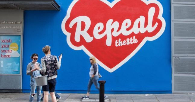 stiva teo , 愛爾蘭， repeal the 8th，temple bar