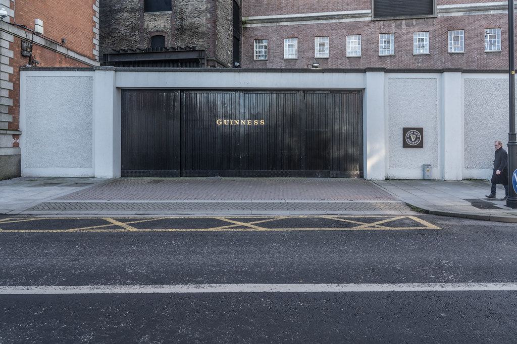 28021866449_e19c8f121d_b